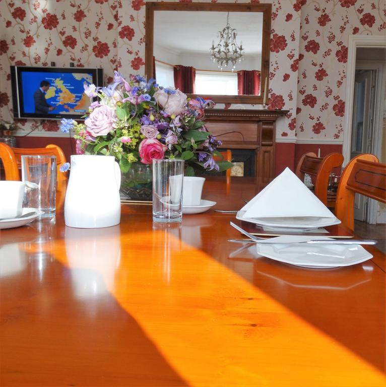 Bed and Breakfast The Corner House Лоустофт Экстерьер фото